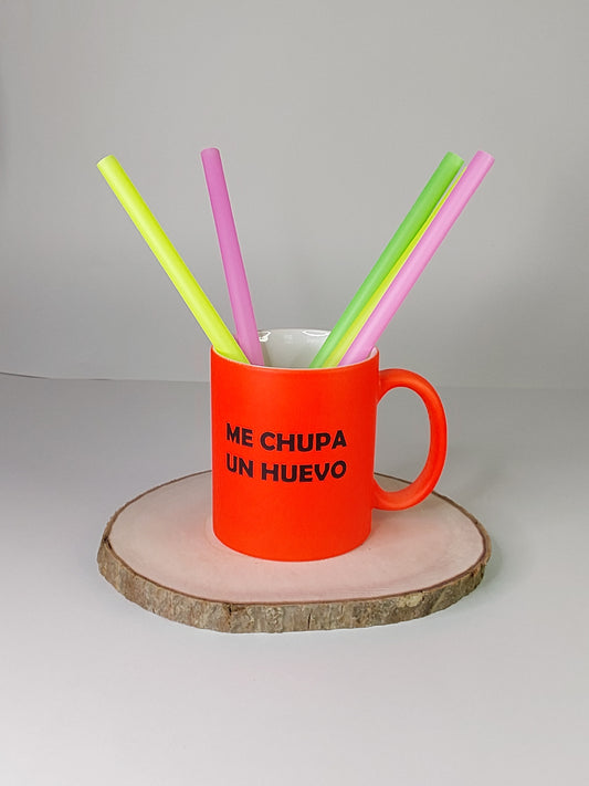 Taza Me chupa un huevo