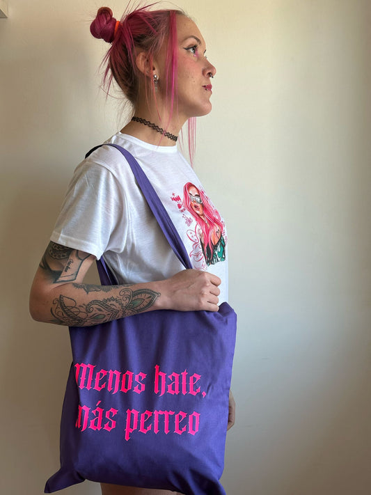 Bolsa Menos hate, más perreo