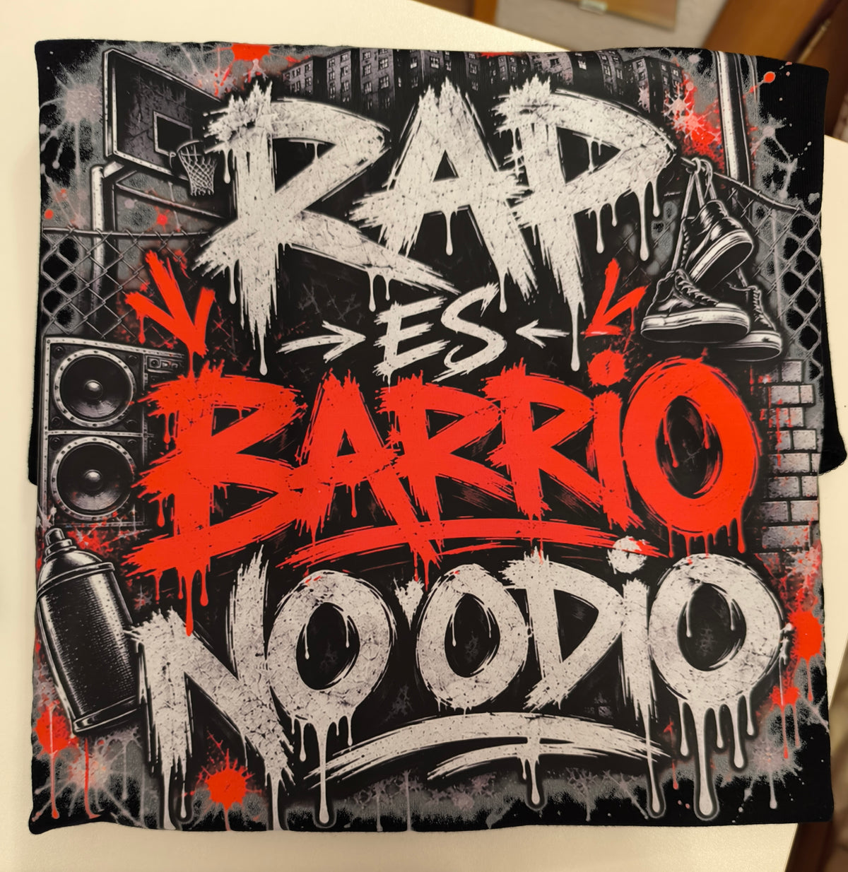 Camiseta RAP ES BARRIO NO ODIO